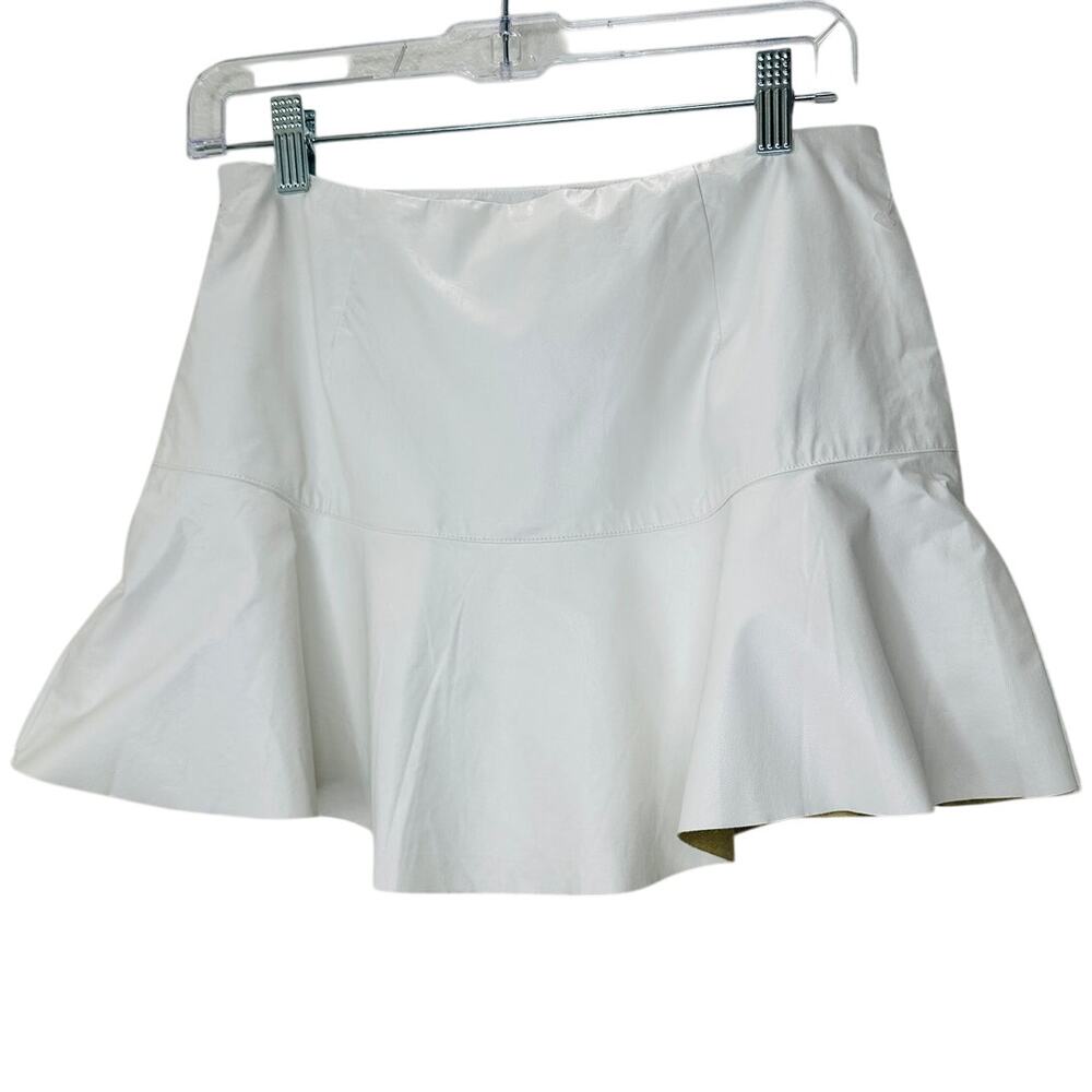 NWT Cotton Candy LA White Flounce Mini Skirt Built-in Shorts M
